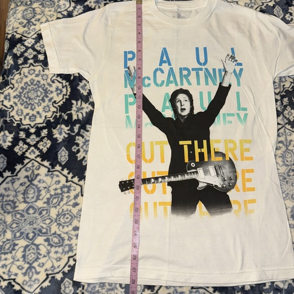 Men’s or Women’s Paul McCartney Concert T-Shirt! Men’s size Small and brand new - Picture 8 of 9